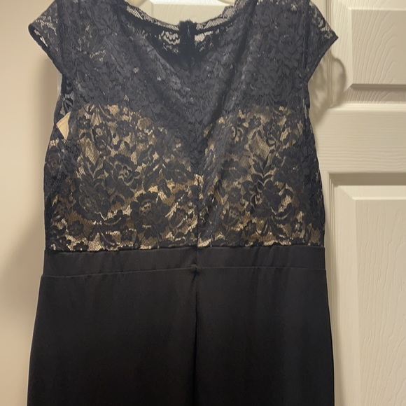 Formal Gown. - Picture 8 of 8